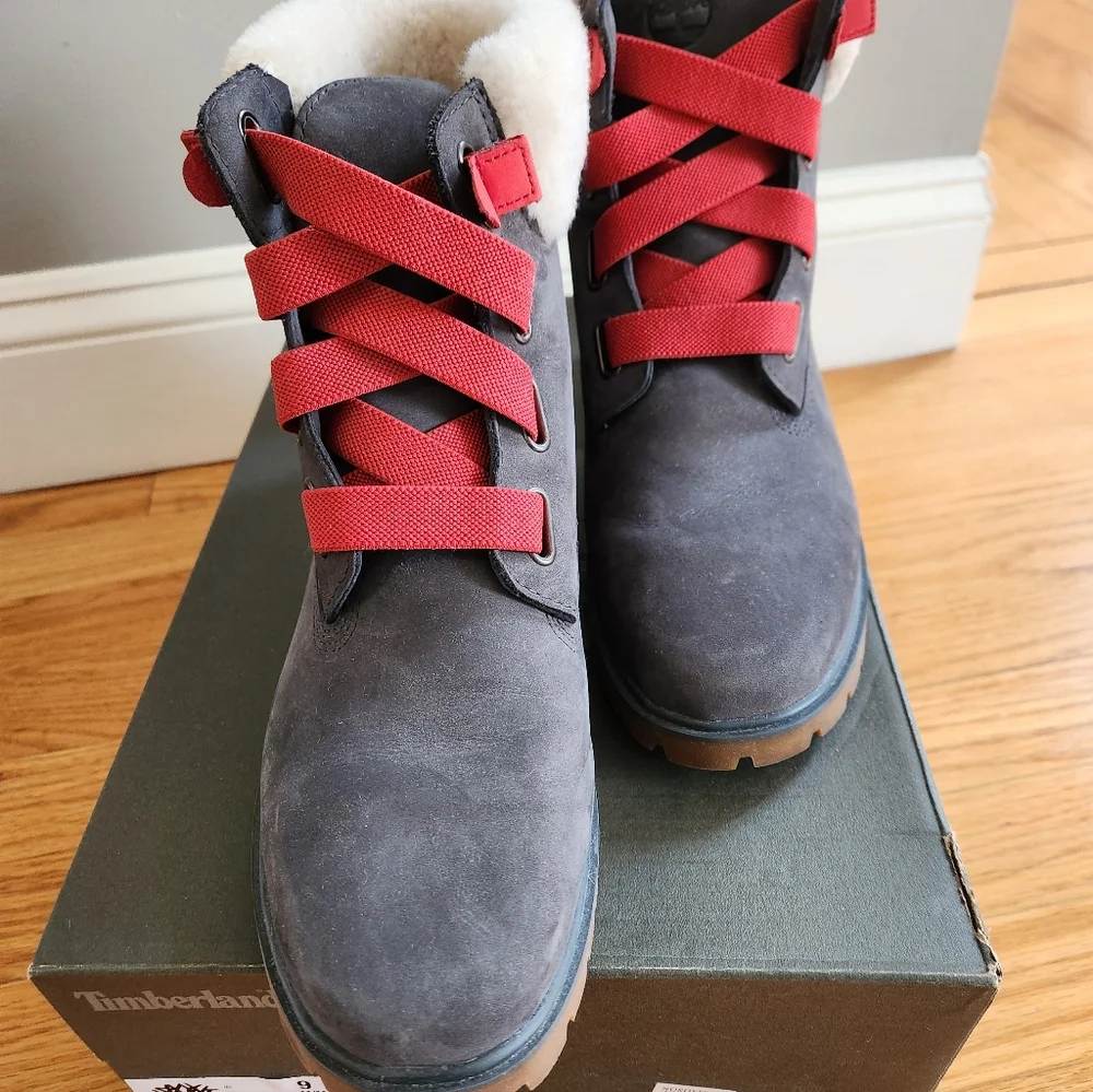 Timberland Women's Jayne Grey Nubuck Boots, Size 9